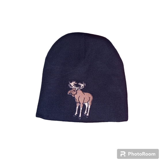 Winter toques by Altered Native Clothing and Apparel Inc - Picture 13 of 13